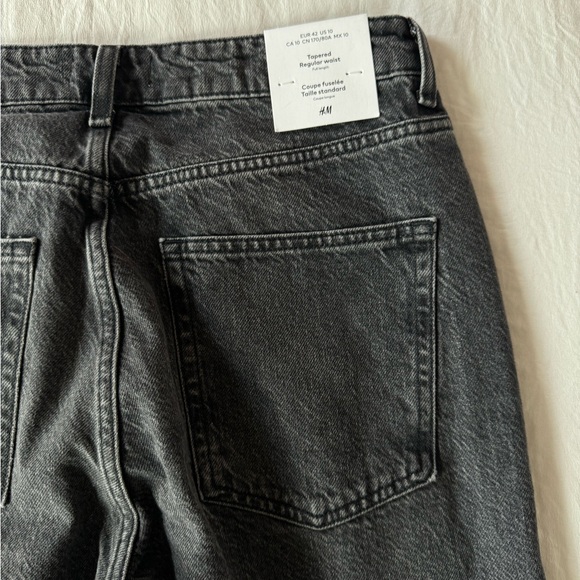 H&M tapered regular waist jeans - Picture 4 of 4
